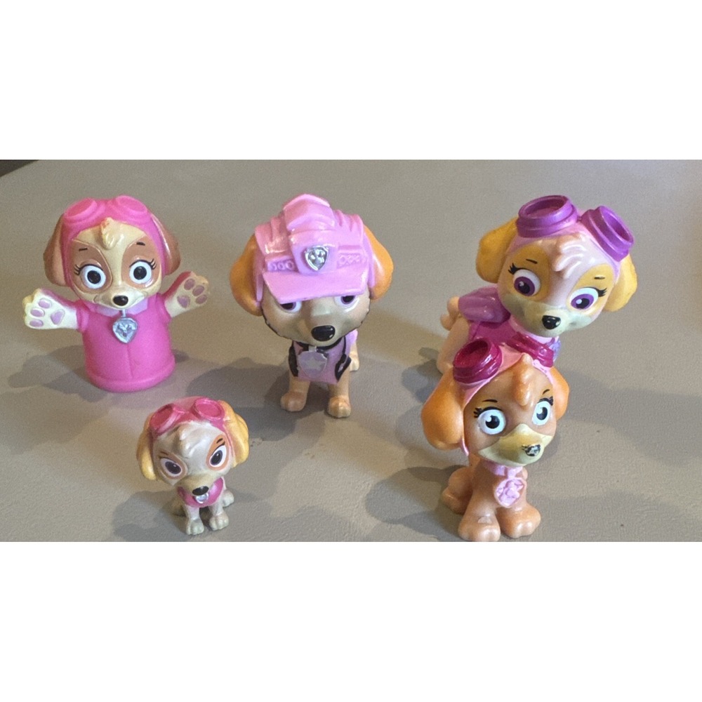 Paw Patrol Small Figures Lot of 5 Girl Puppy Action Figures Skye